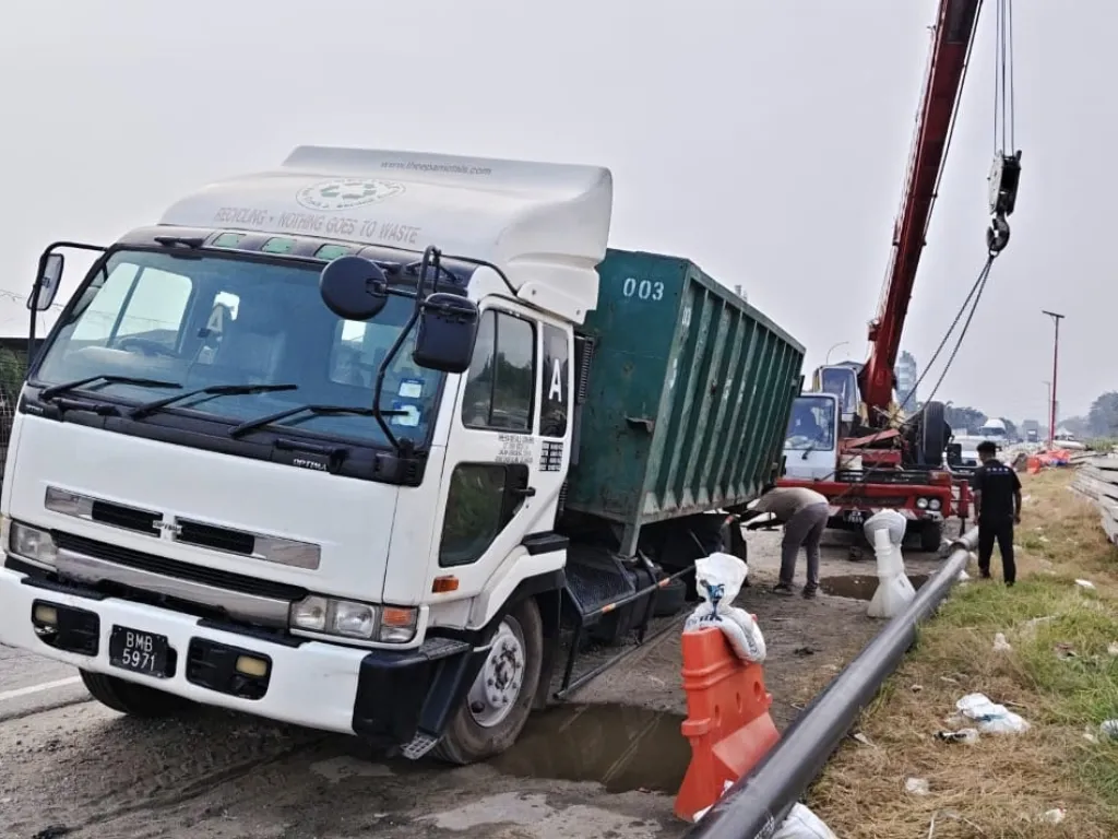 Vehicle being loaded onto car carrier
