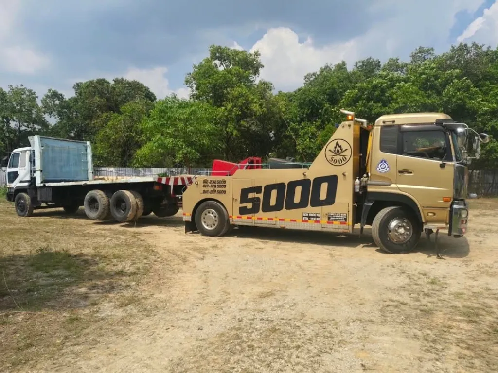 Car carrier vehicle transportation