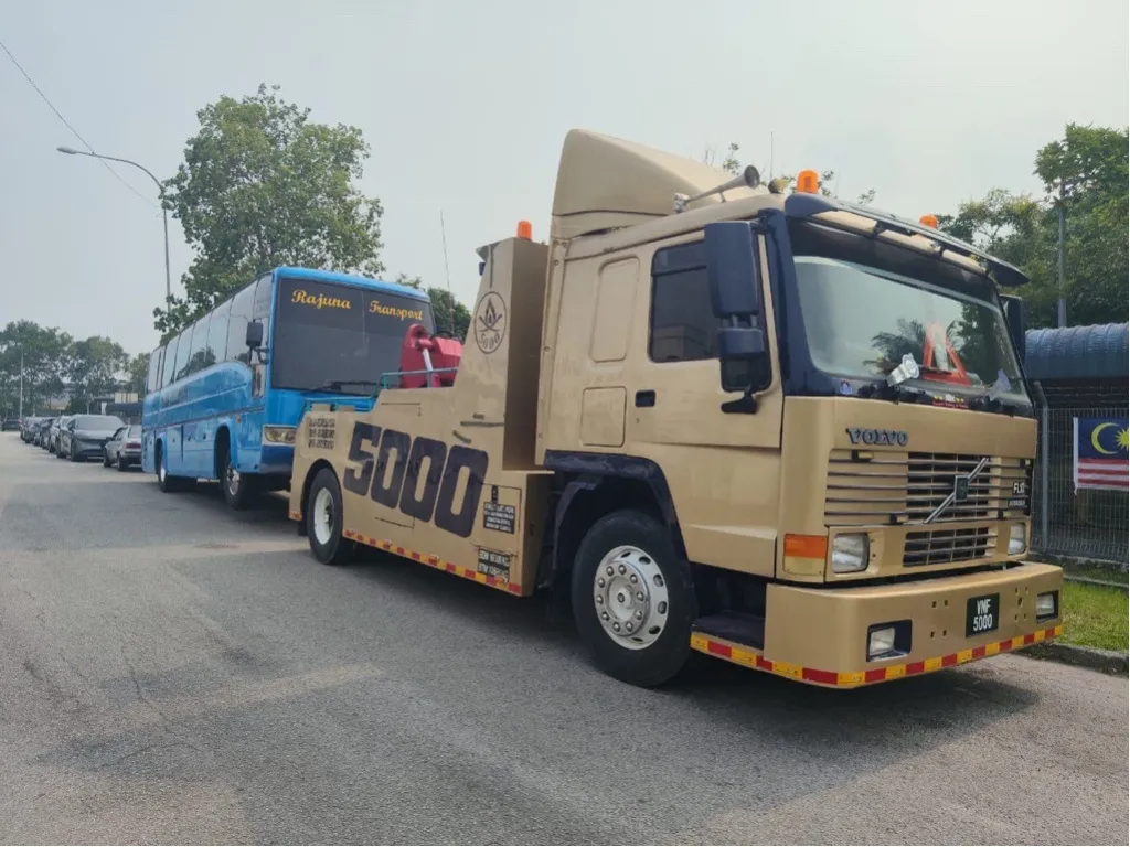 Car carrier vehicle transportation